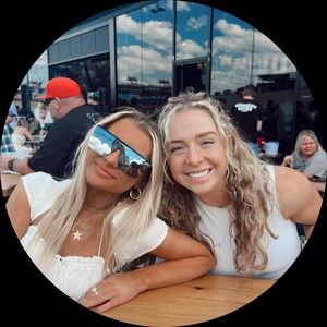 Meet your Posher, Ava